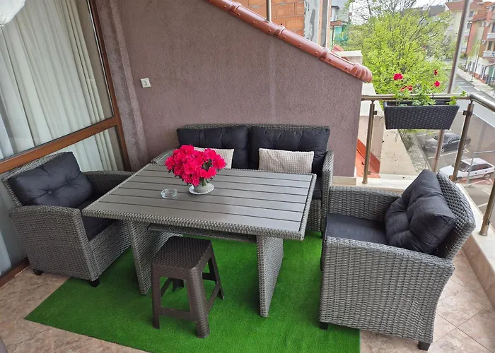 Lazur Ξενοδοχείο 2*