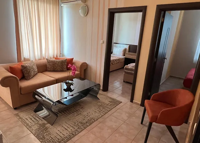 Ξενοδοχείο Lazur