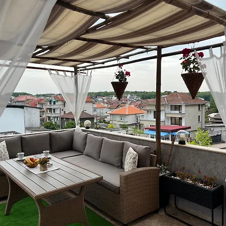 Хотел лазур 2*