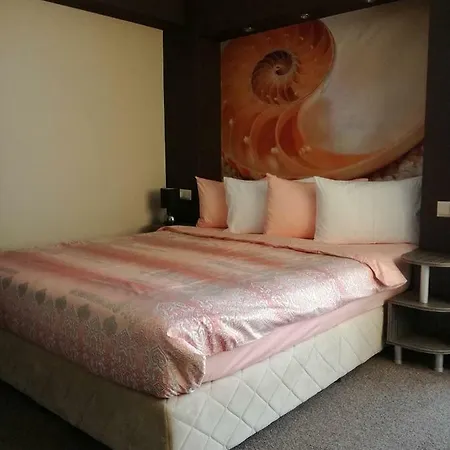 Хотел лазур