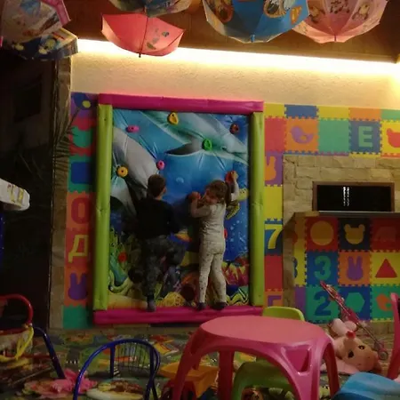 Хотел лазур